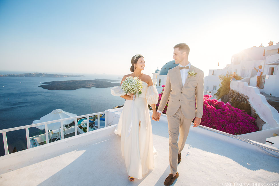 pampas-el-viento-santorini-elopement-wedding-intimate-ceremony-reception